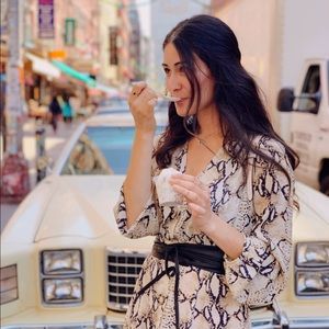 Meet your Posher, Yasemin